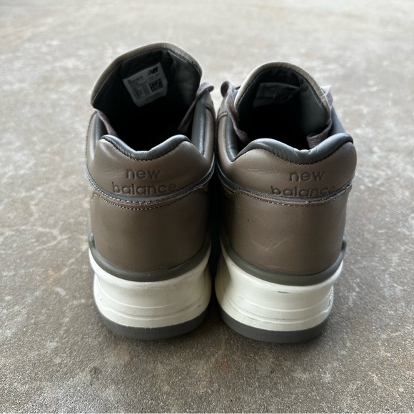 New Balance 997 Leather Sneakers Classic Retro Design Made in USA Men’s Size 9 - Picture 5 of 11